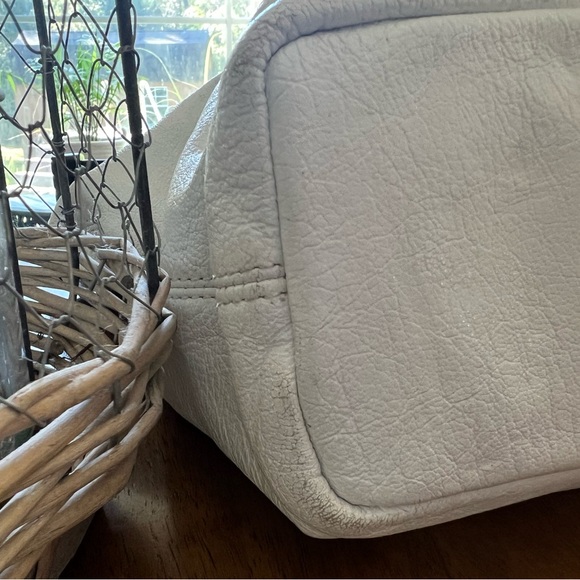 Michael Kors Handbag - Picture 9 of 16